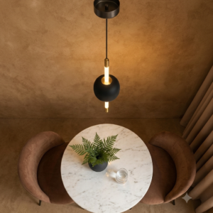 MODERN SCULPTURAL PENDANT LIGHT
