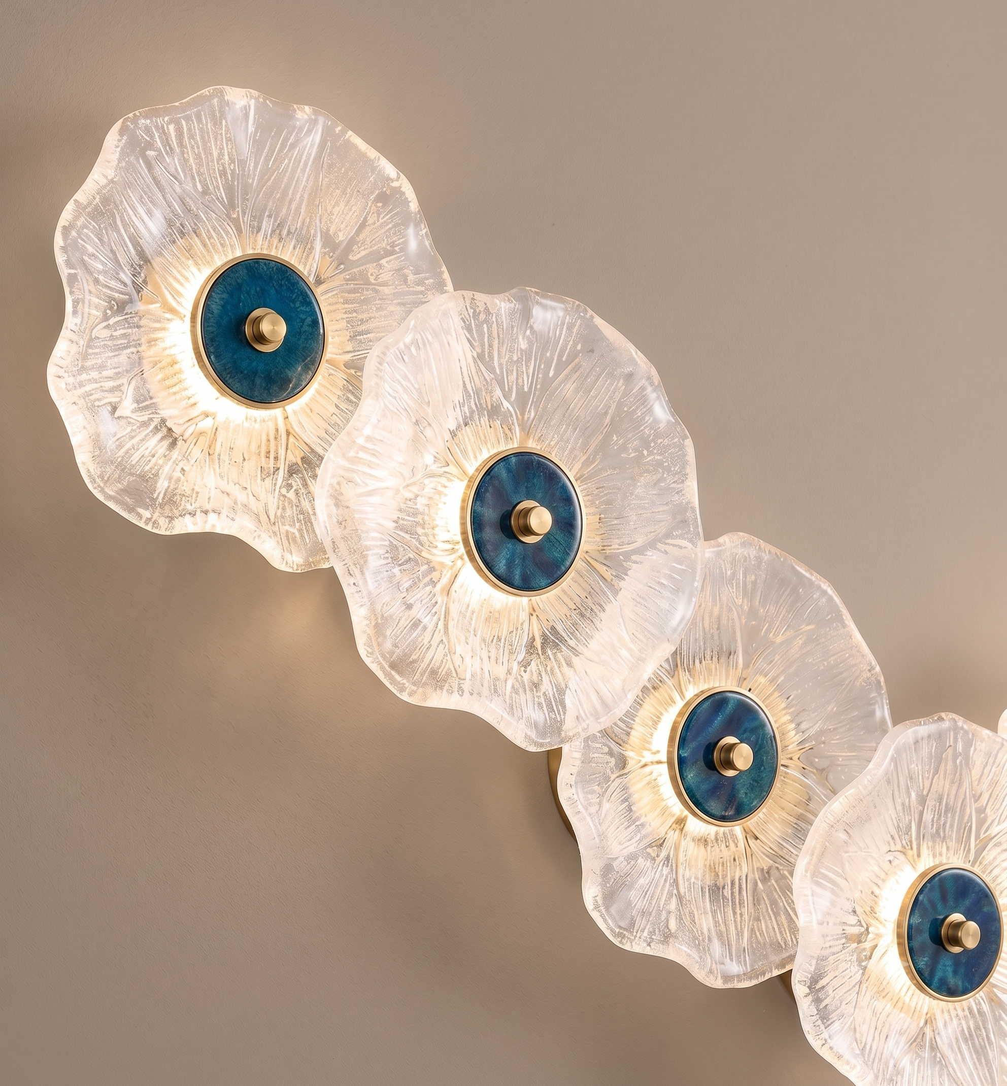 AURA LOTUS WAVE WALL SCONCE - Image 2
