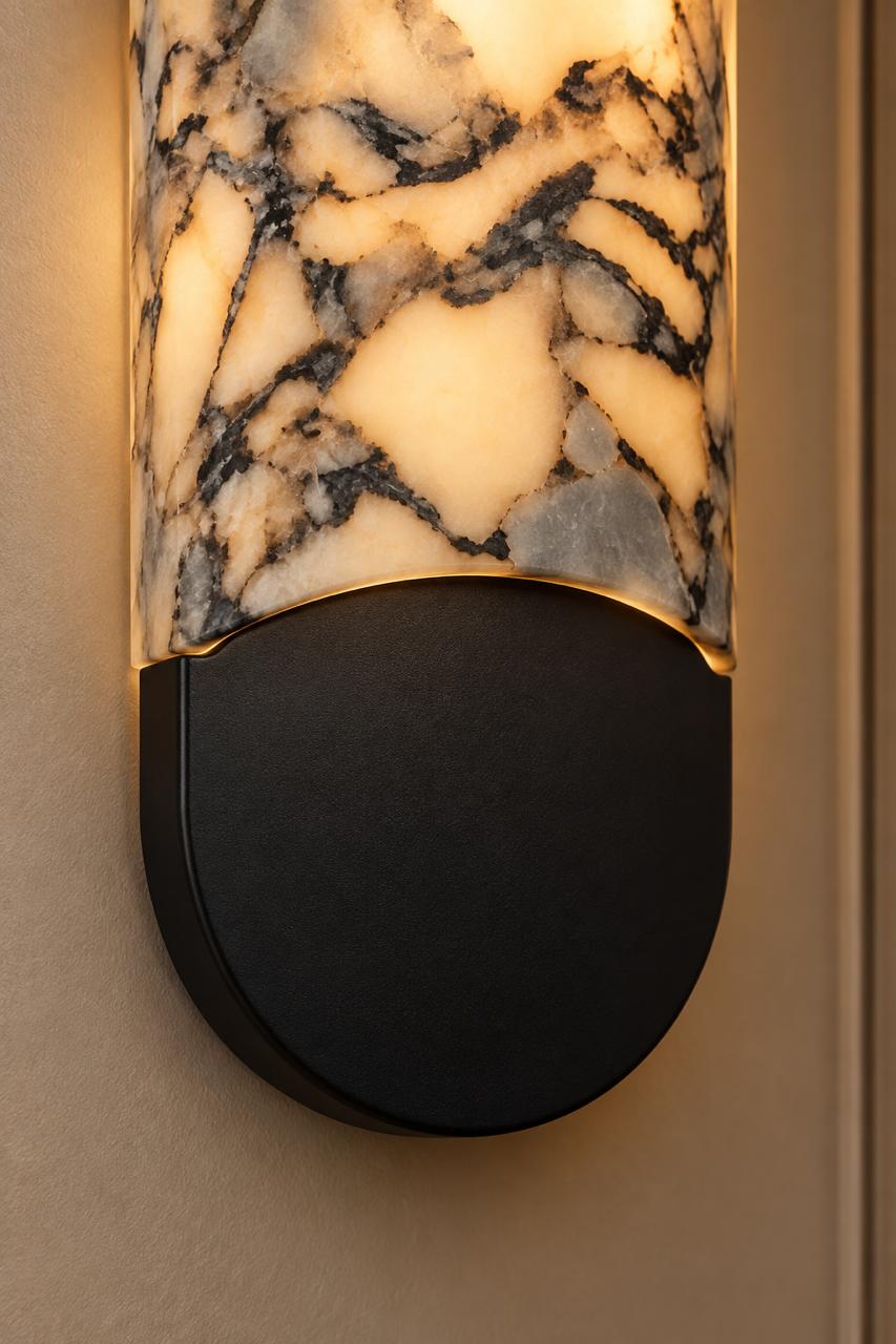 ARCHED CALACATTA MARBLE SCONCE - Image 3