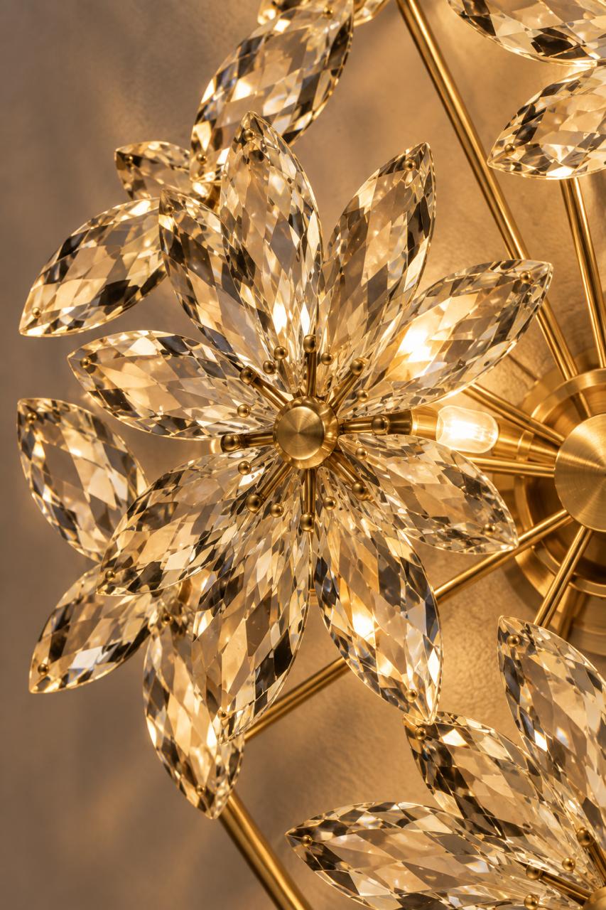 ASTRAEA MULTI-BLOOM WALL LIGHT - Image 6