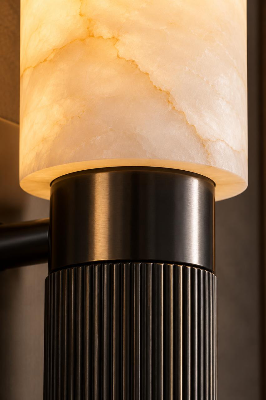 FLUTED COLUMN ALABASTER SCONCE - Image 4
