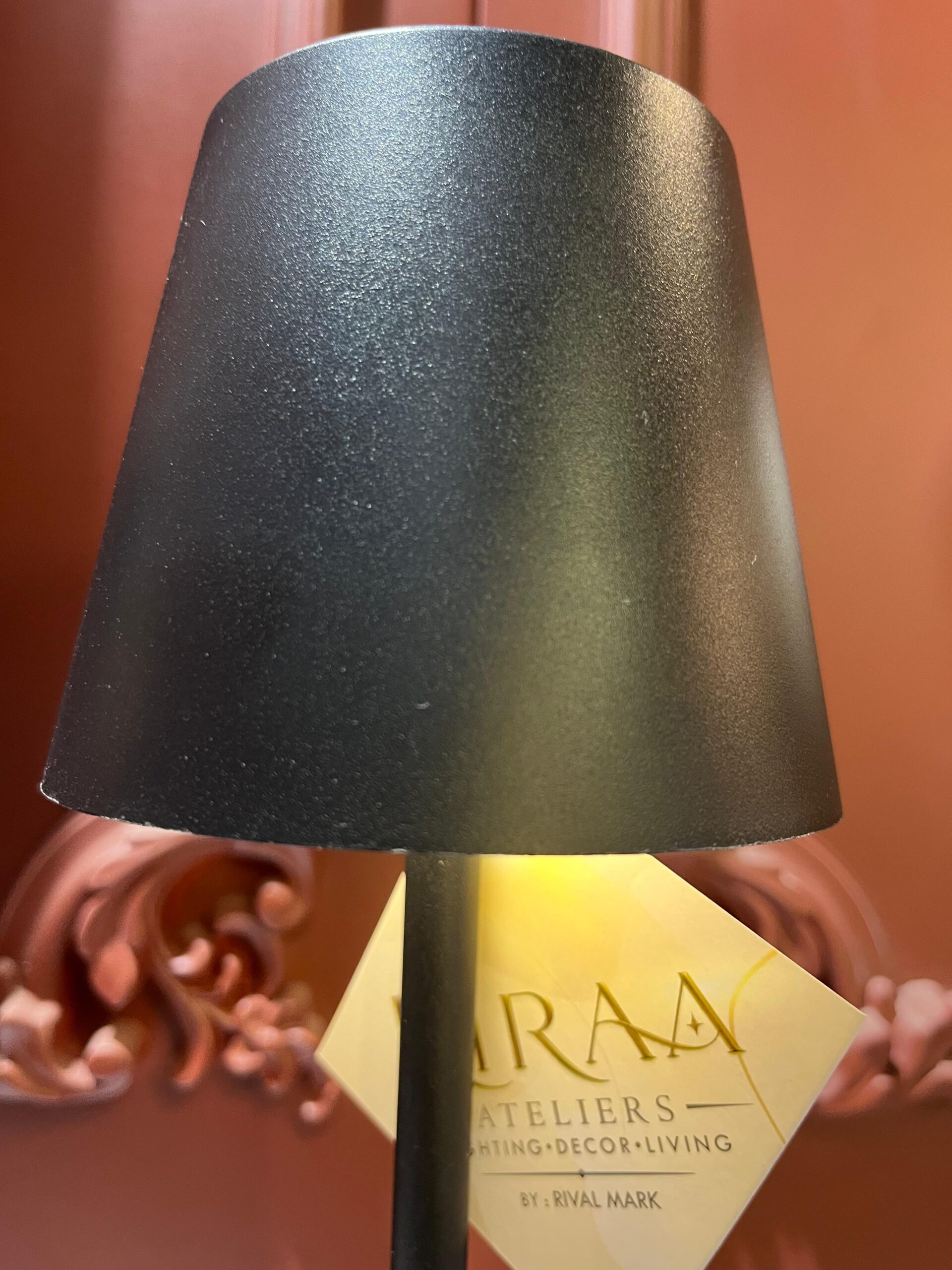 NOIR STEM MINIMALIST TABLE LAMP - Image 3