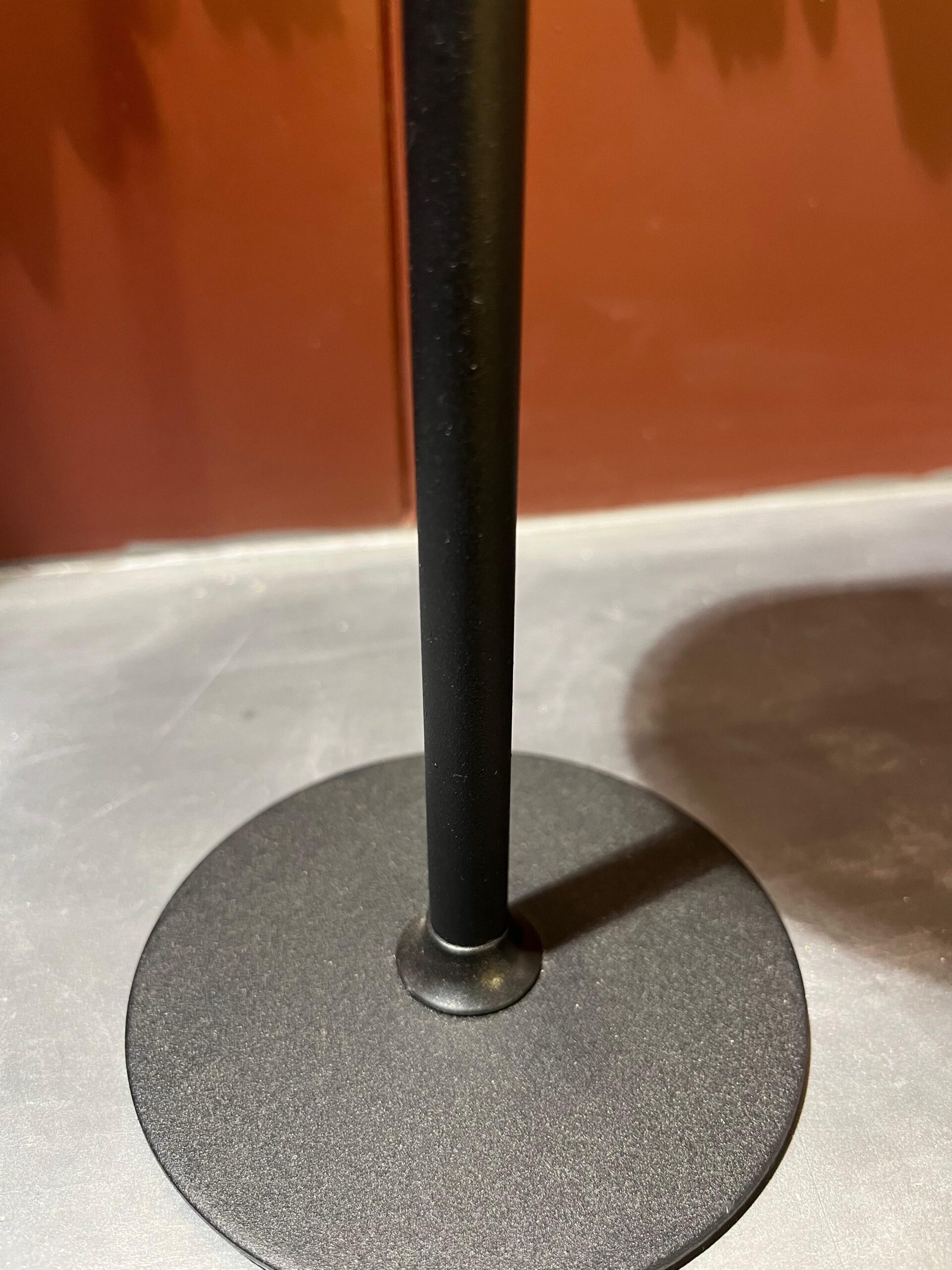 NOIR STEM MINIMALIST TABLE LAMP - Image 4