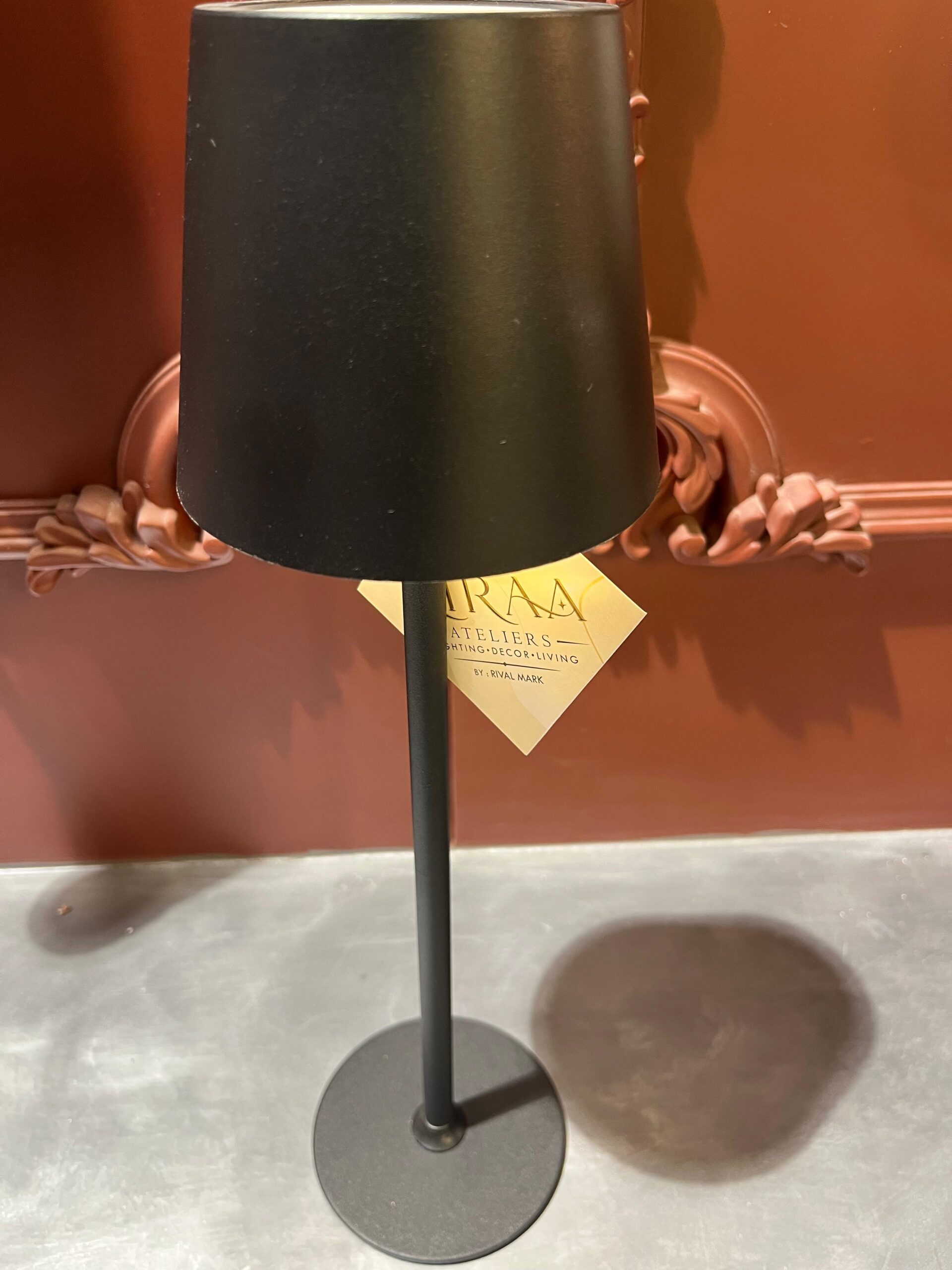 NOIR STEM MINIMALIST TABLE LAMP - Image 6